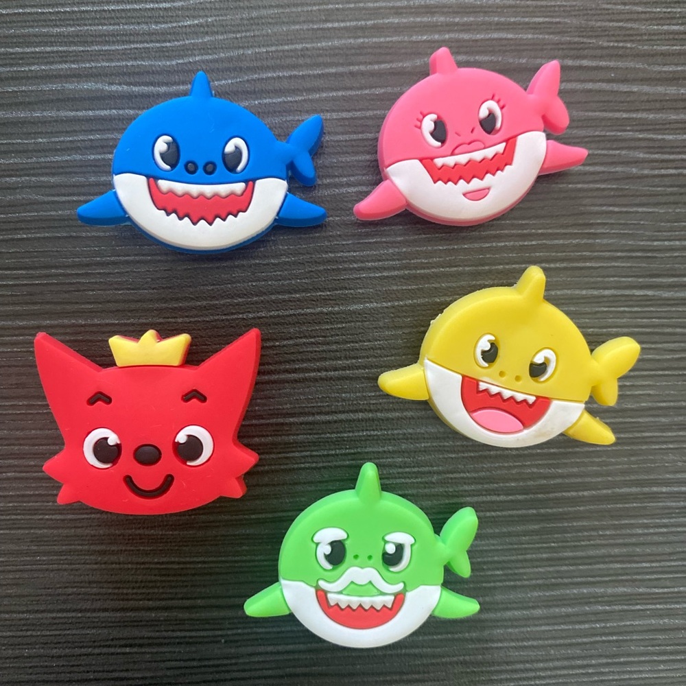 Brand New Baby Shark Croc/shoe/bracelet charms up for catch!